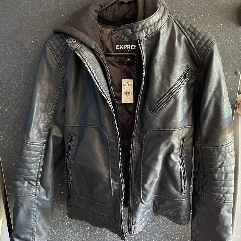 Jacket - Picture 2 of 4